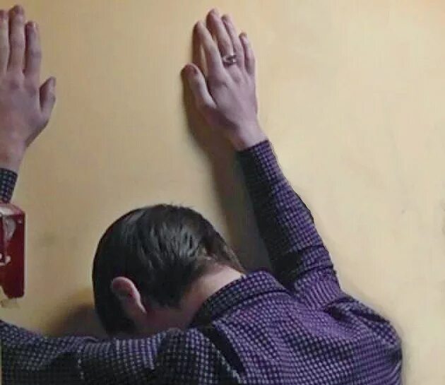 Сын надругался. Сын надругался. Сын надругался. Маленький мальчик изнасило. Сын надругался.