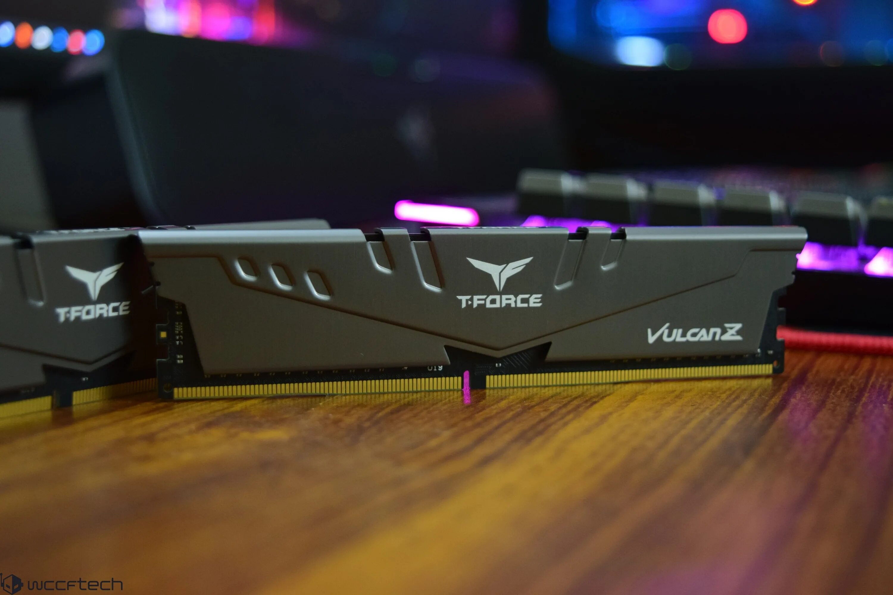 Team group t force vulkan 32 гб. Ddr4 team group t-force vulcan z (3200mhz). t-force vulcan z ddr4. ddr4 team group t-force vulcan z 8. team group vulcan 16gb 3000mhz.