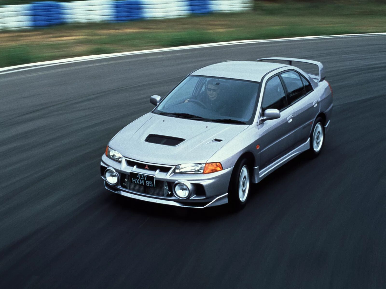 Mitsubishi Lancer Evolution 4. Mitsubishi Lancer Evolution 1996. Митсубиси Лансер Эволюшн 1. Мицубиси Лансер Эволюшн 9 поколения.