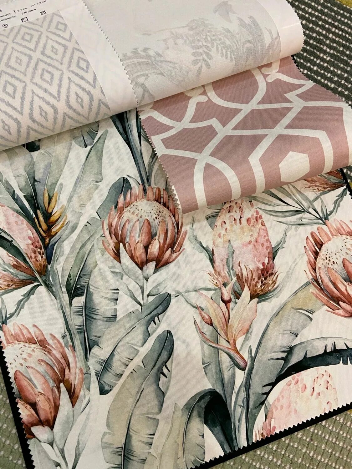 Гобелен артишок моррис. Гобелен артишок. Dfea ботаника артишок. Ткани артишок. Уильям моррис ткани.