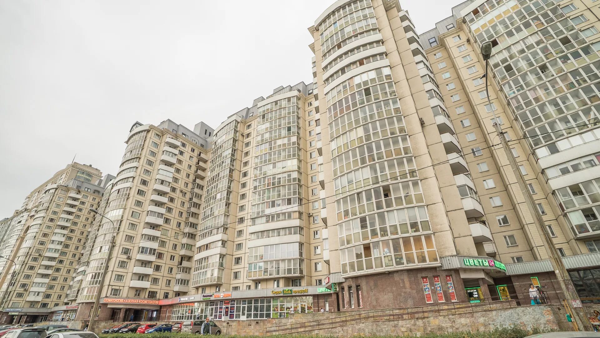 Санкт петербург комендантский 17. Комендантский проспект 17 корп 1. Банк санкт-петербург комендантский 17. Комендантский проспект 17к1 санкт-петербург. 1.