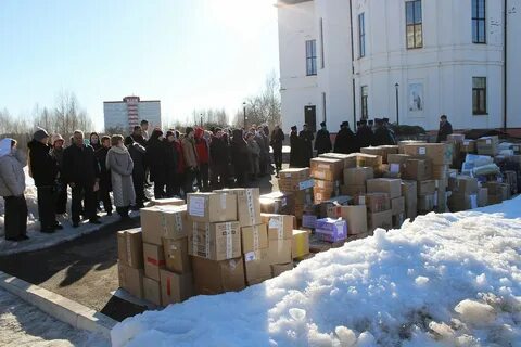 Передача гуманитарной помощи