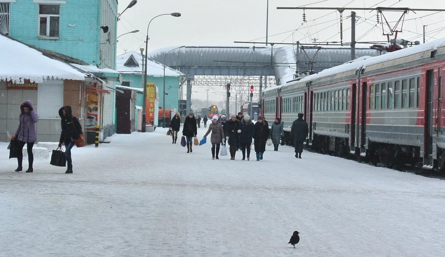 Движение поездов вологда. Электричка Вологда буй. Электрички Вологда Вожега. Пригородный поезд Шарья-буй. Пригородный поезд Вологда Данилов.