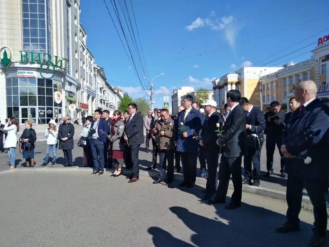 День города Чита памятник Бекетову возложение. Курсанты Чита. Чита ру лента новостей. Забмедиа.