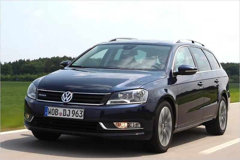 Volkswagen немецкий. Фольксваген Пассат немец. Volkswagen Passat немецкий. Фольц Пассат Германия экспорт черный. D002 77 Фольксваген авто ФРГ.