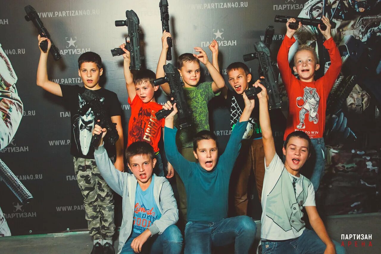 лазертаг 1 на 1. партизан арена калуга. лазертаг ессентуки каньон. красных партизан 441 лазертаг. лазертаг в красногорске.