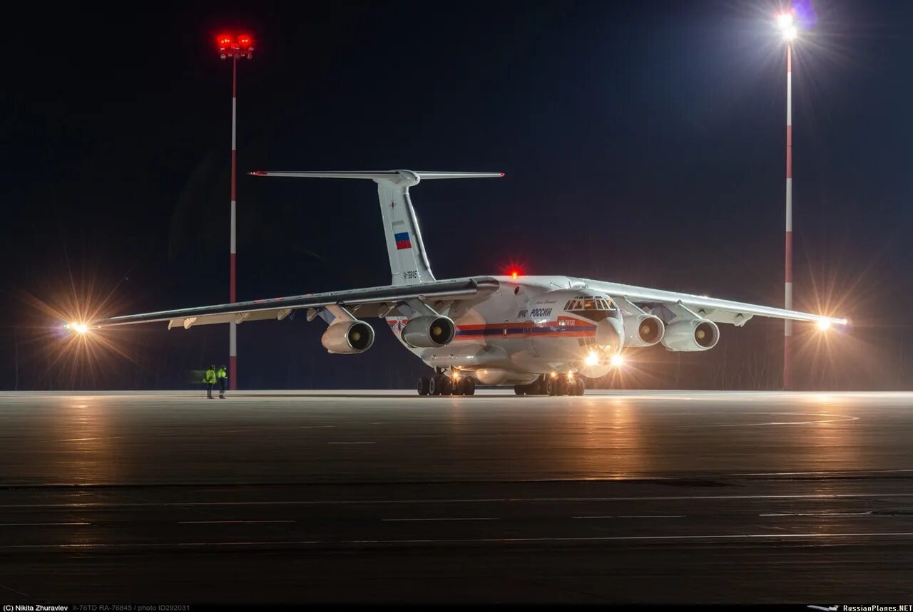 Витязи авиашоу. Авиация 2022. Qatar airways 2022 livery. Новый самолёт россии. Авиация 2022.