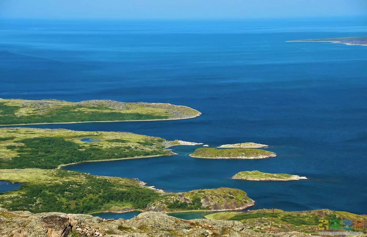 Баренцево море. Баренцево море климат и природа. Баренцево море остров имени Ушакова. Слияние белого и Баренцева морей. Бассейн океана баренцево