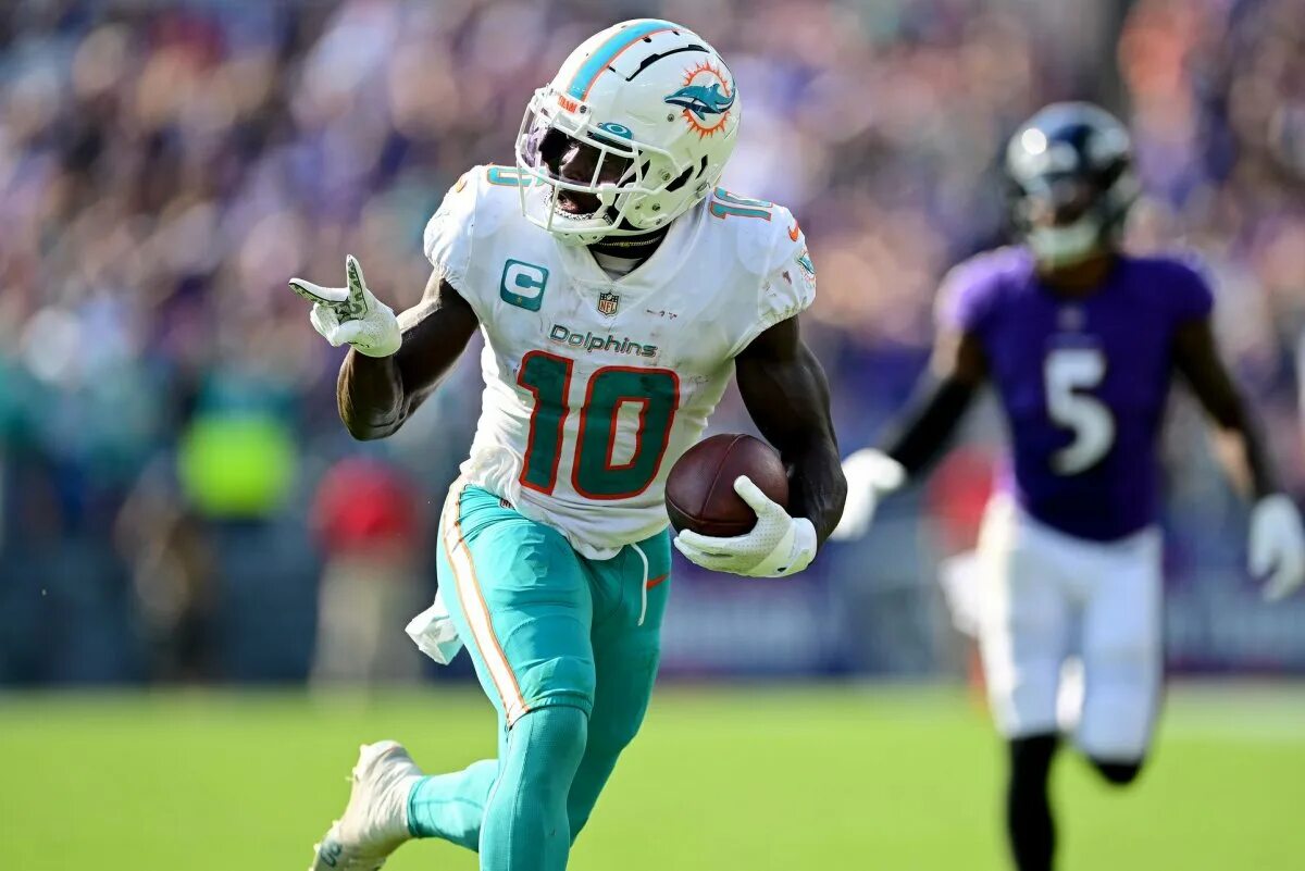 Tyreek Hill Dolphins. Сейчас будет тачдаун. Браун прогноз