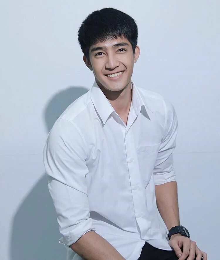 пирапат ваттханасетсири таиландский актёр. пирапат ваттханасетсири. эрт пирапат ваттанасетсири. пирапат ваттханасетсири. эрт пирапат.