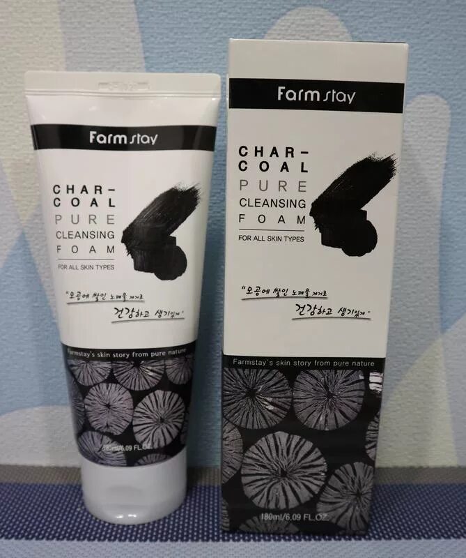 Farmstay cleansing foam. Farm stay Charcoal Pure Cleansing Foam 180ml. Farmstay пенка для умывания "уголь" Charcoal Pure Cleansing Foam, 180мл. Farmstay пенка для умывания с углем Charcoal Pure Cleansing Foam, 180 ml. Farm stay пенка с древесным углем.