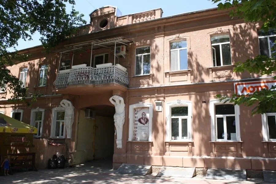 Жилье херсонцам