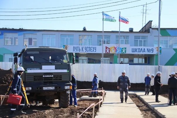 Амфибия нефтекамск спортивный. Спортивный комплекс строится большое мурашкино. Новый фок бураево. Нефтегазстрой нефтекамск. Дубники нефтекамск нефтегазстрой.