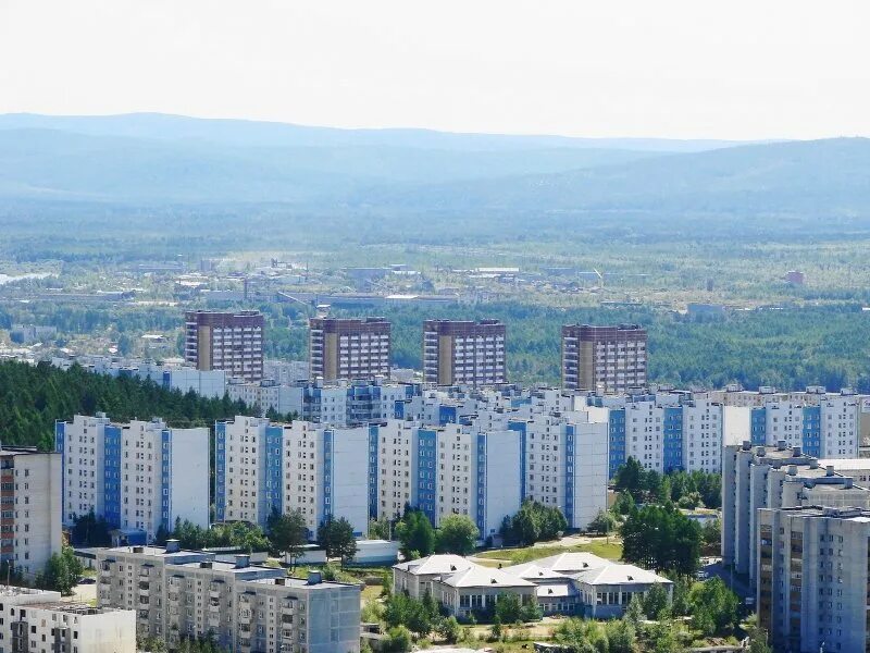 Город тында дальний восток. Тында центр города. Город тында дальний восток. Тында 16 этажки. Тында центр города.