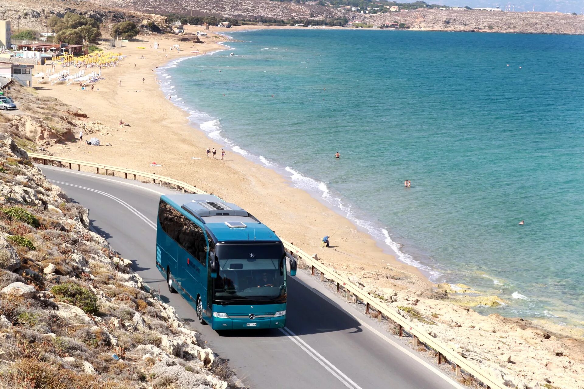 Автобус на море. Автобусом к морю. Автобусный тур на черное море. Автобус для путешествий.