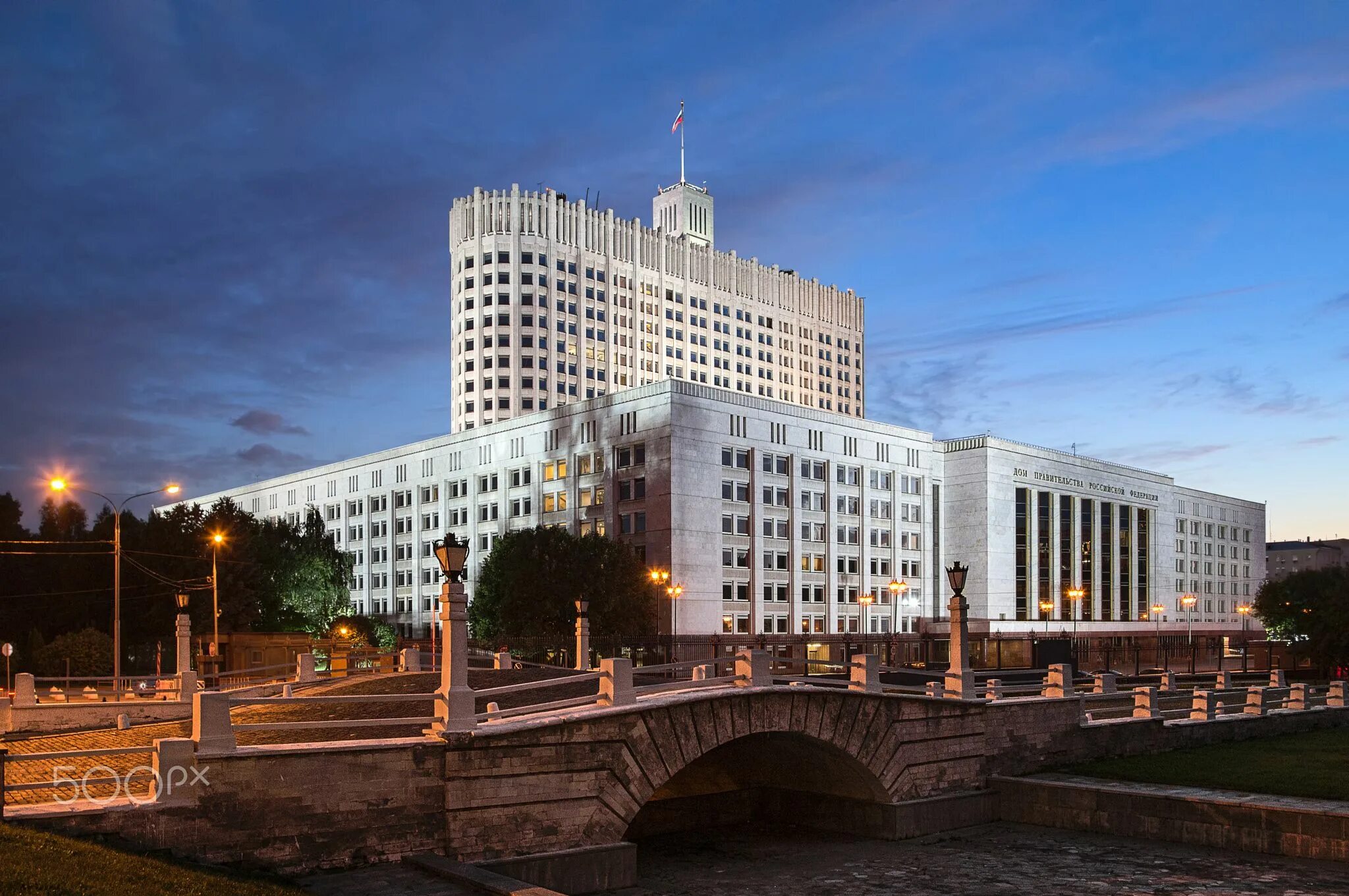 Белый дом правительства рф. Дом правительства москва 2021. Федеральное правительство рф. Дом правительства российской федерации рсфср. Чечулин.