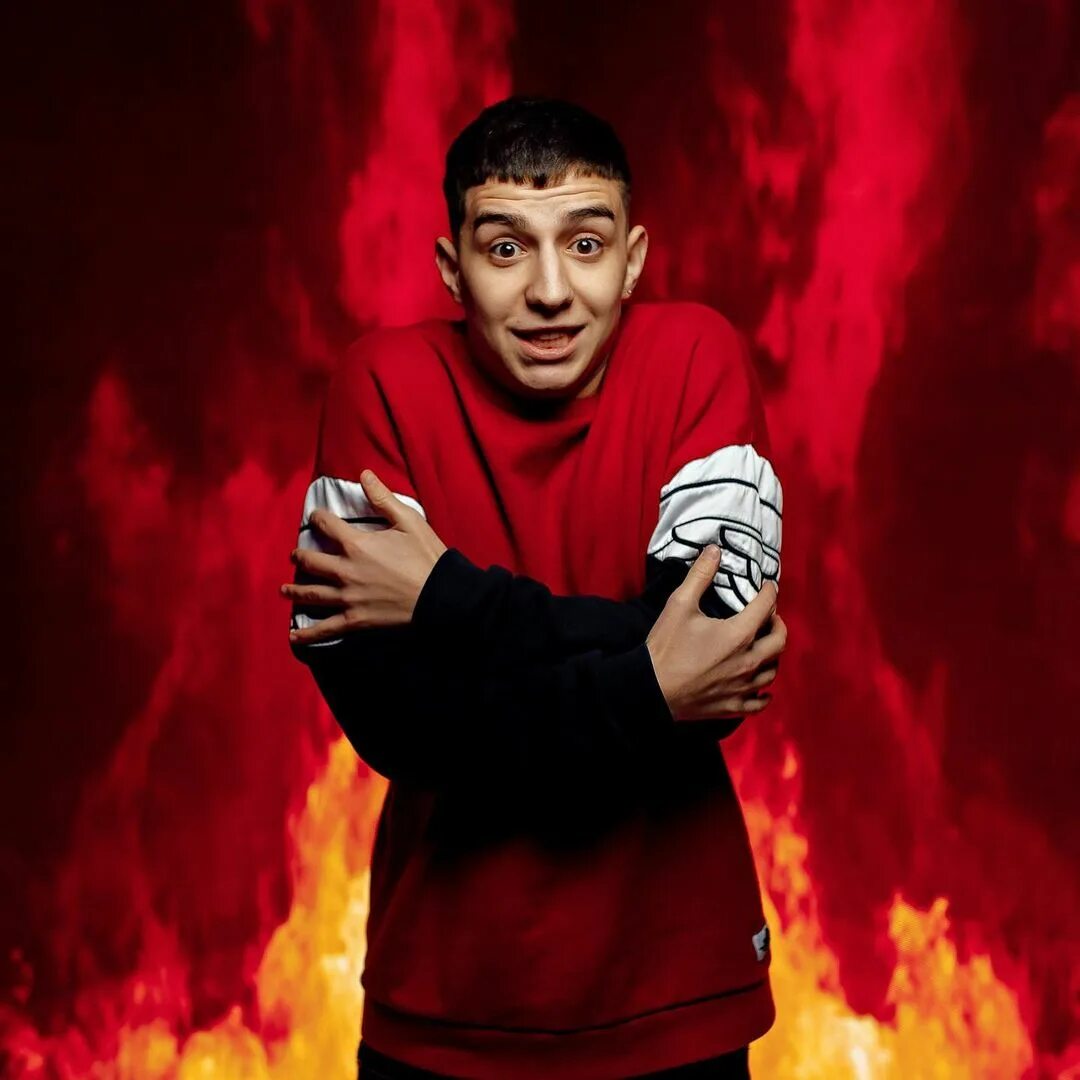 Влад глент 2021. Прическа глента а4 2022. Глент стример. Глен блоггер. Глент стример.