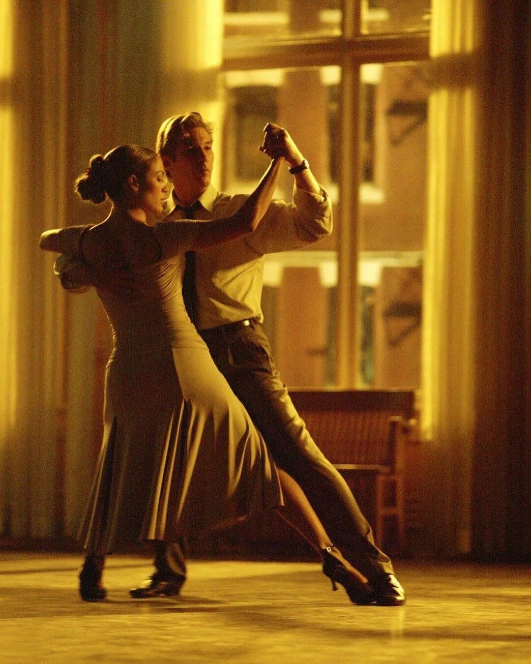 спокойный танец. бачата танец. танцы потанцевать. танцы потанцевать. парные танцы.