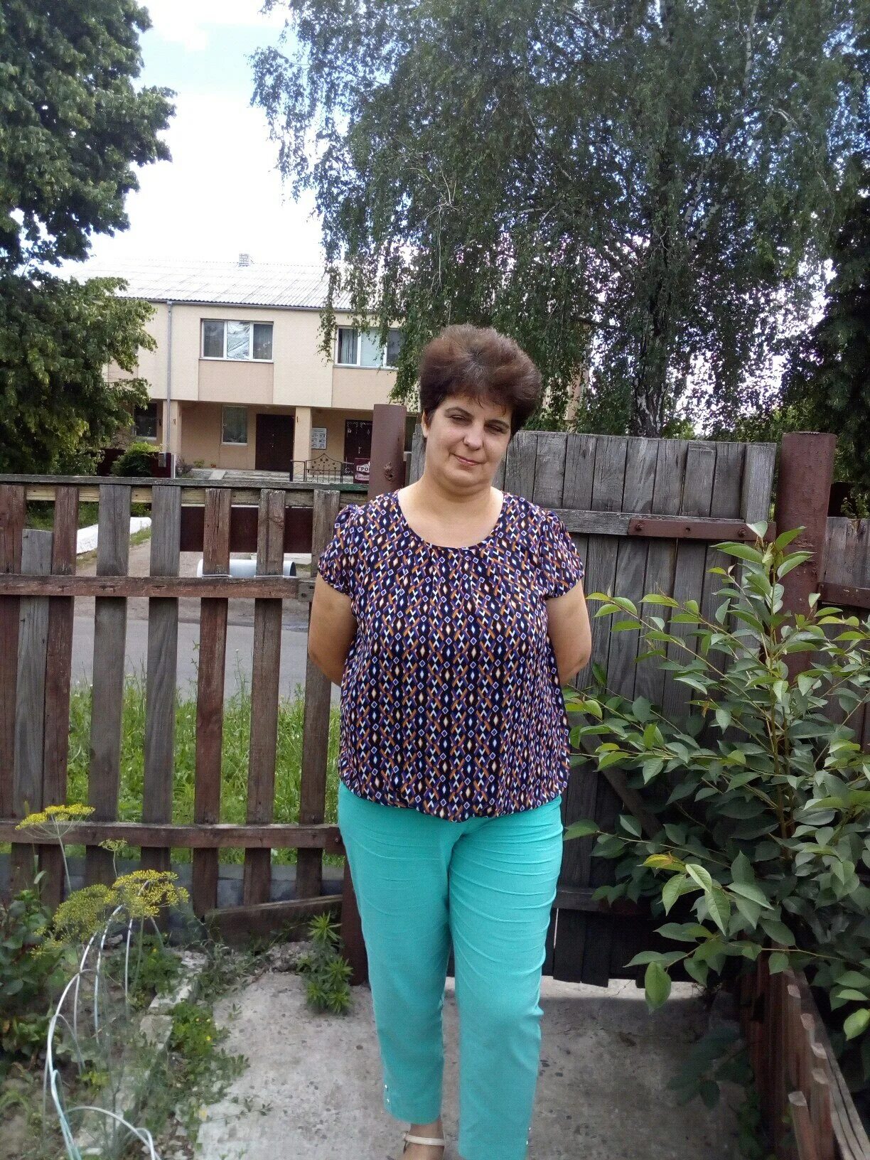 Хочу познакомиться с женщиной лет до 50. Женщины от 50 до 55. деревенская женщина 50 лет. белорусские женщины 50 лет. женщина 50-55 лет.