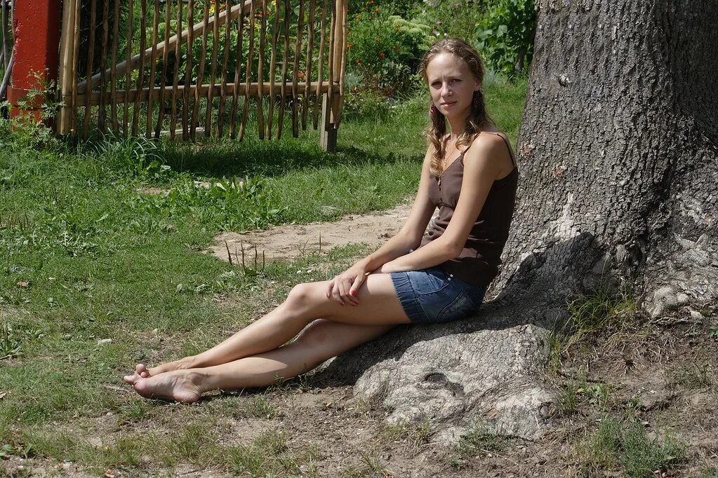 Босые ступни. Красивые женские ноги. Босые ноги женщин. Босиком в 5. Хождение на носочках.