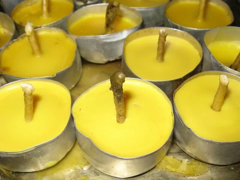 Свечка в древности. Картофельные свечи от геморроя. Свечка из картошки. Свеча из картошки. Свечка из картошки.