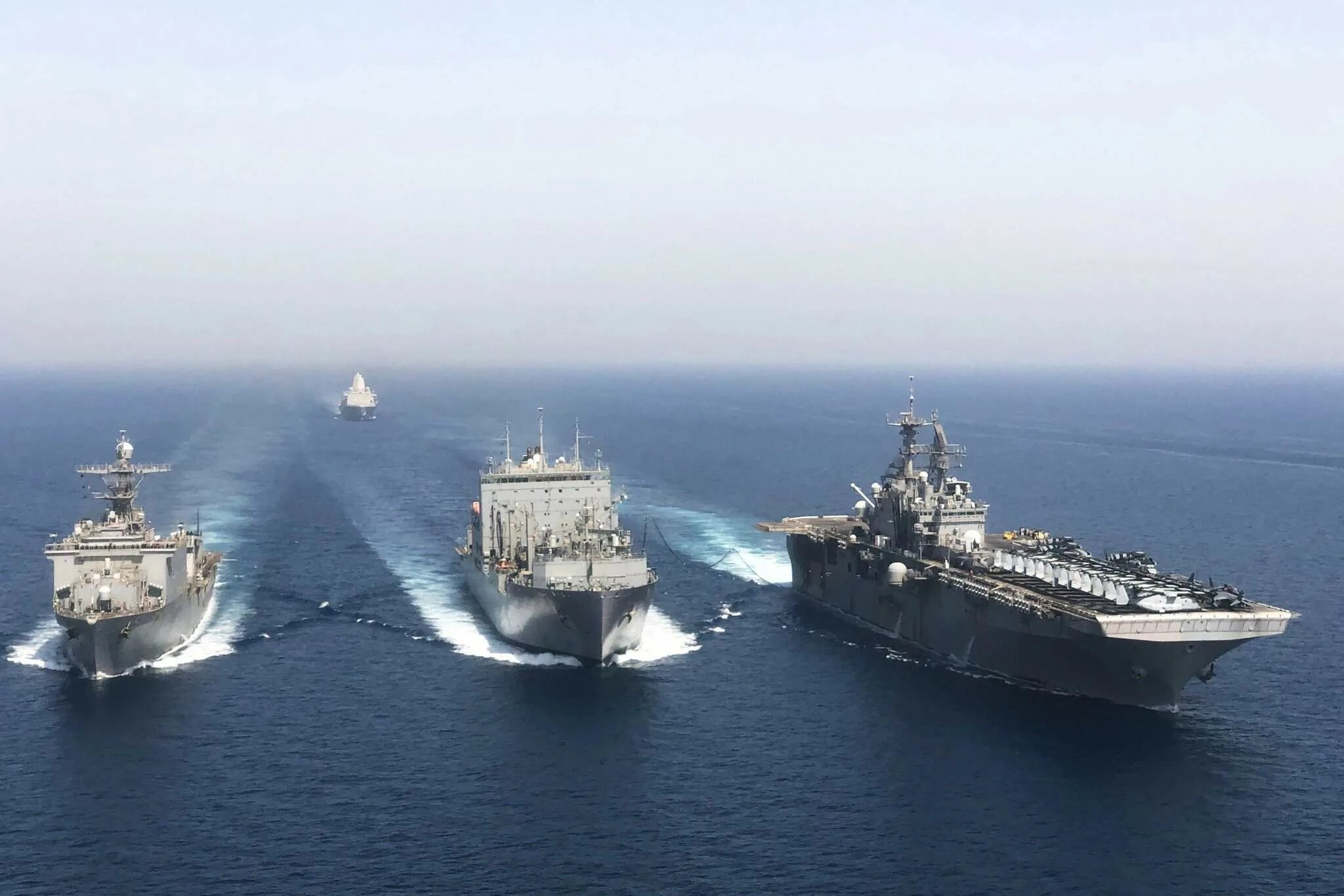 Вмс нато. Вмс сша. Ляонин авианосец. Ауг авианосная ударная группа. Вмф сша.