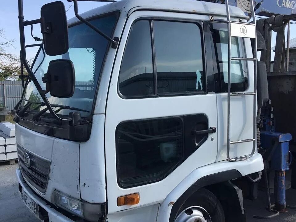 Nissan diesel condor cm87. Ниссан дизель кондор уд. Nissan diesel 1991. Кабина nissan diesel condor ud. Ниссан дизель уд cm88ke.