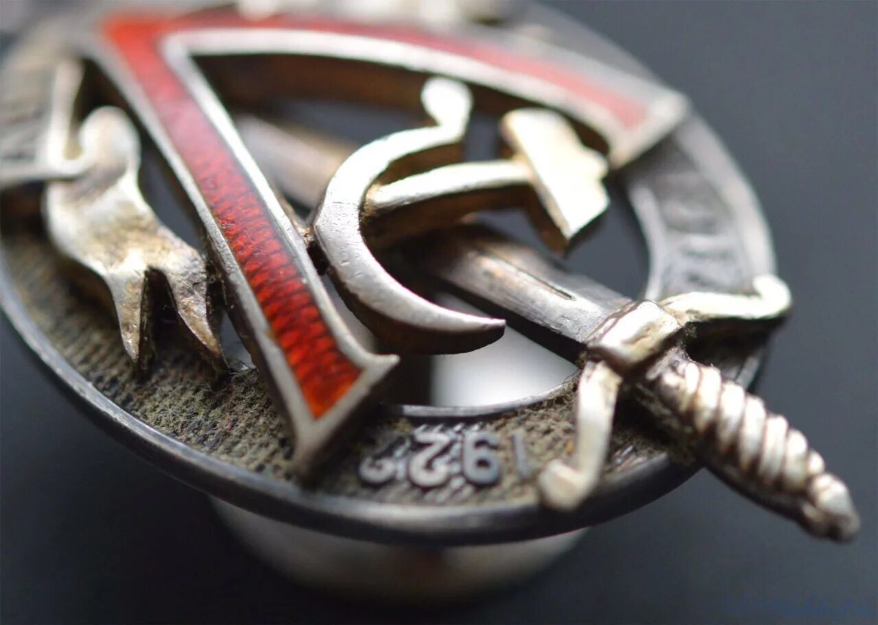 Вчк огпу кгб. Нож вчк. вчк ваг. футболка вчк. заставка на рабочий стол воин c автоматом вчк вагнер.