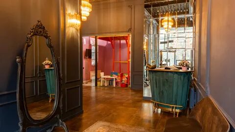 Mansard restaurant and hall