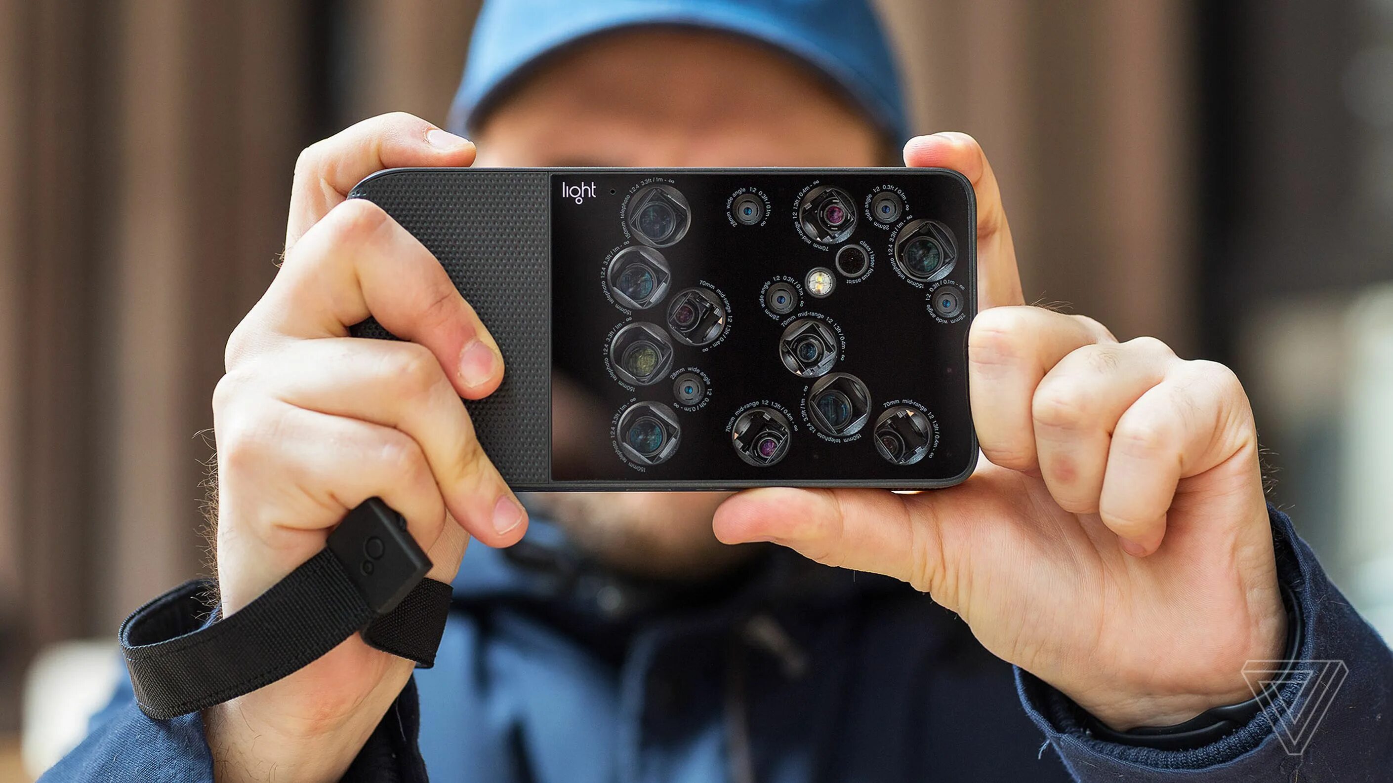 Смартфоны на букву р. Смартфоне light l16. камера light l16. смартфон light 16 камер. необычные смартфоны.