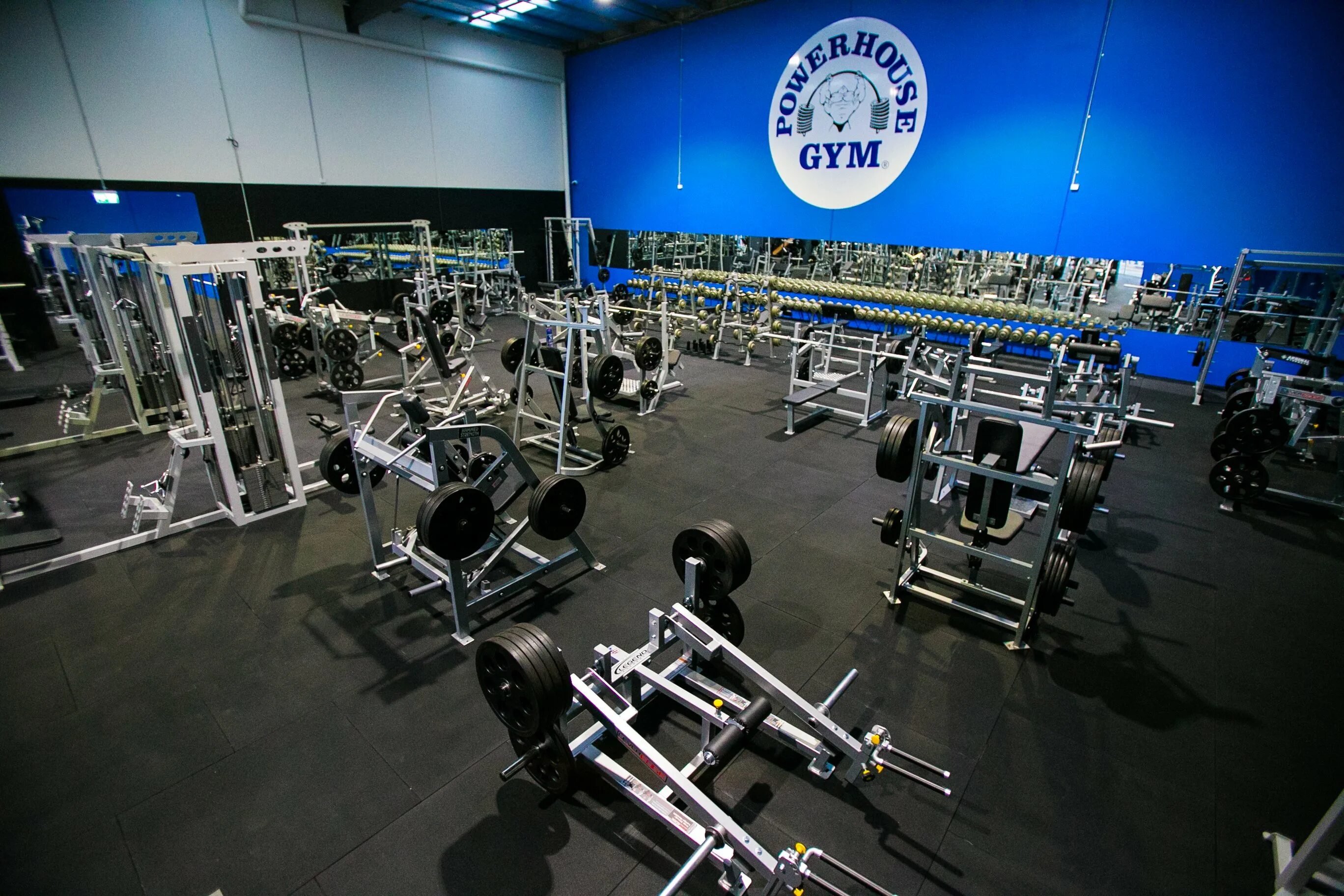 Powerhouse ивана сусанина. Пауэр хаус джим екатеринбург. Powerhouse gym usa. Gym location. Фитнес клуб powerhouse gym екатеринбург.