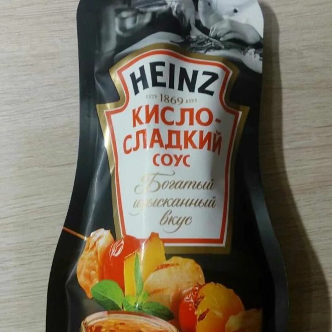 Как называется сладкий соус. Heinz кисло сладкий соус. Кетчуп Хайнц кисло сладкий. Кисло сладкий острый соус Хайнц. Хайнц кисло-сладкий соус Макдоналдс.