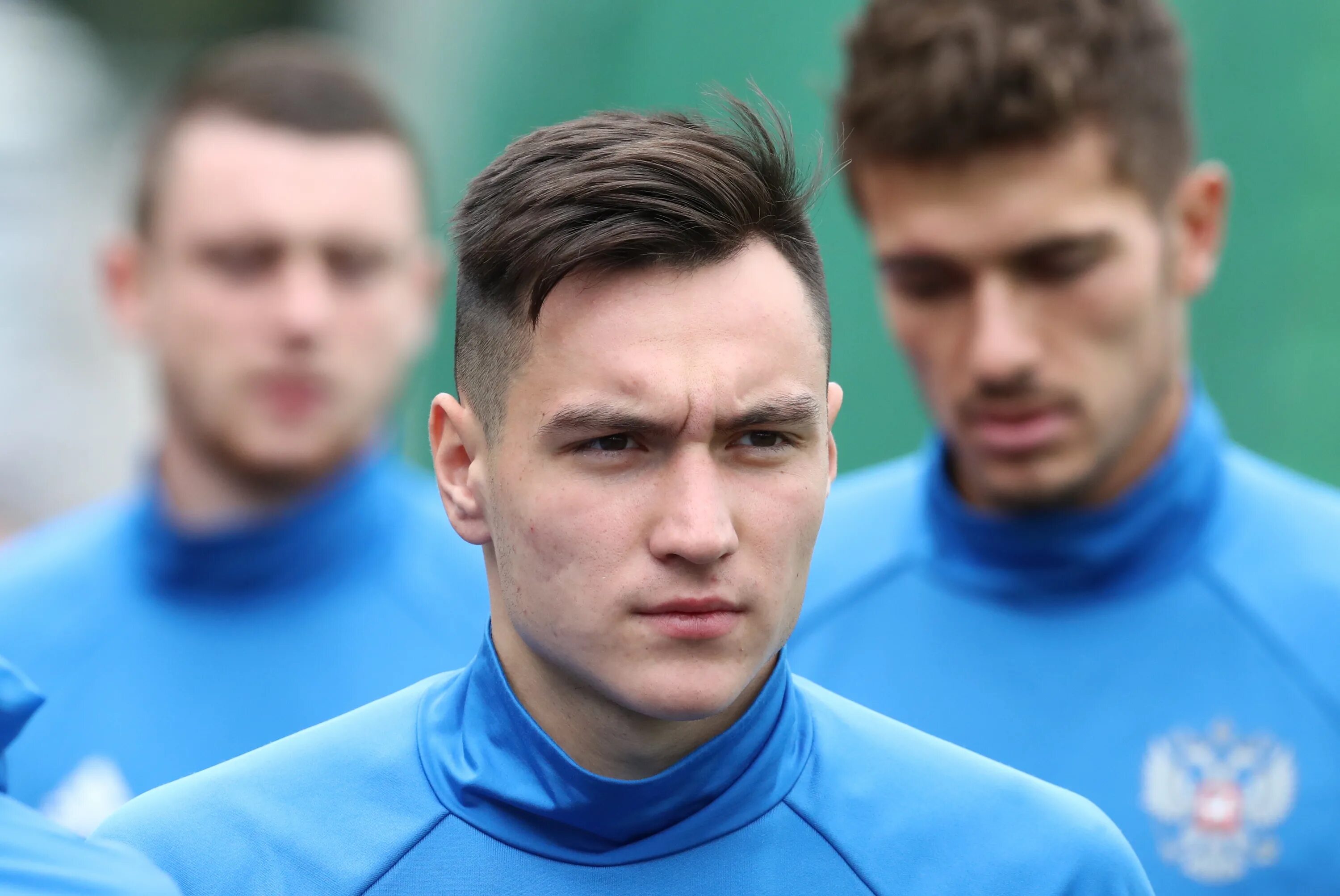 Защитник зенита вячеслав караваев. Караваев п е. Вячеслав караваев. Караваев зенит 2021. Караваев футболист витесс.