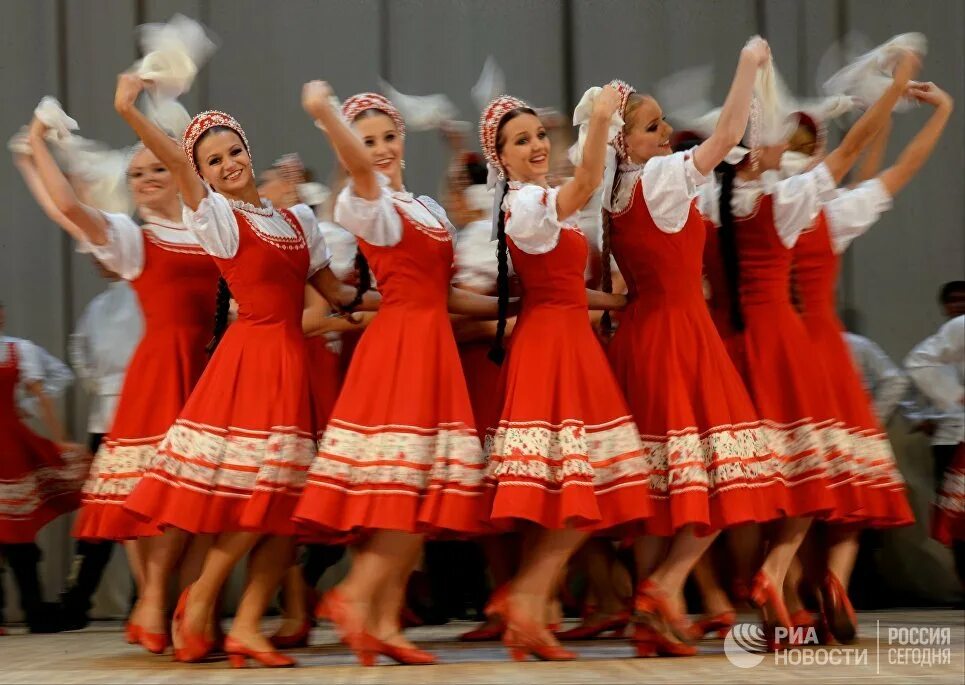 Ансамбли танца девушки