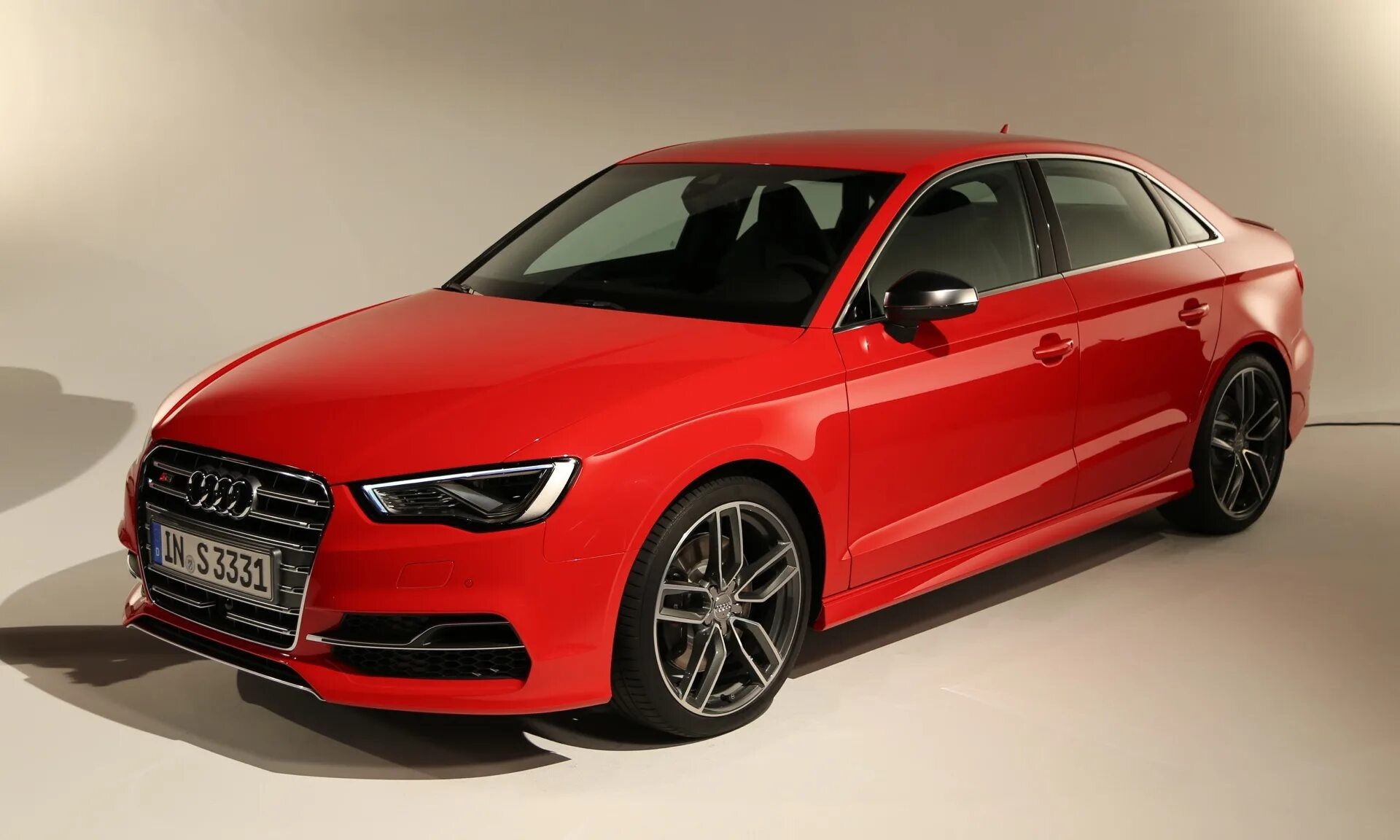 2015 3 4. Audi s3 sedan 2015. Ауди а3 седан красная. Audi a3 2015 седан. Ауди а3 седан 2015.