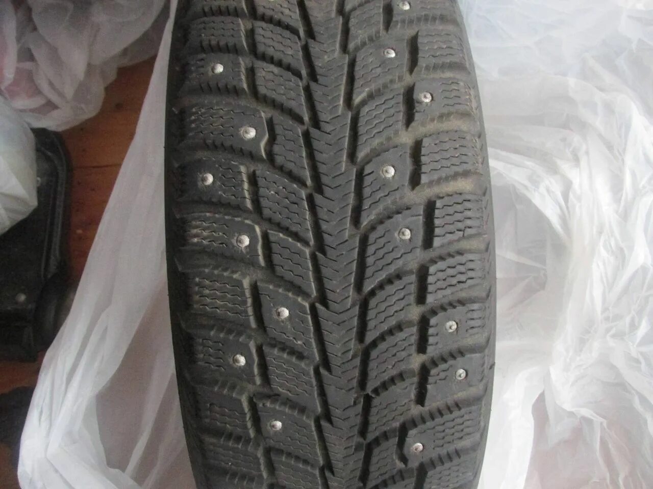 Nokian nordman 7 suv. шипы шины 265. резина нокиан хакапелита 9 зимняя шипованная. шипы шины 265. Dunlop grandtrek 295 45 r21.