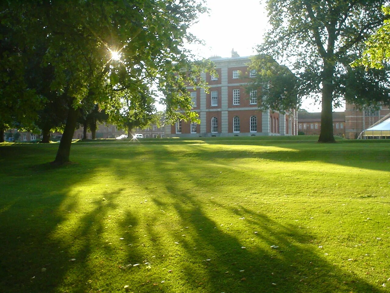 Park school. Radley College Оксфорд. Парк возле школы. Школьные парки. Парк вокруг школы.