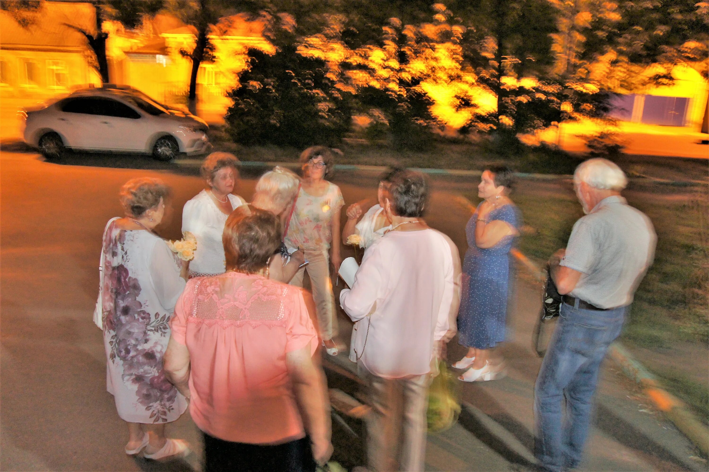 Встреча одноклассников 2025. Встреча одноклассников 30 лет спустя. встреча одноклассников мохоновка. встреча одноклассниц. встреча одноклассников 15 лет.