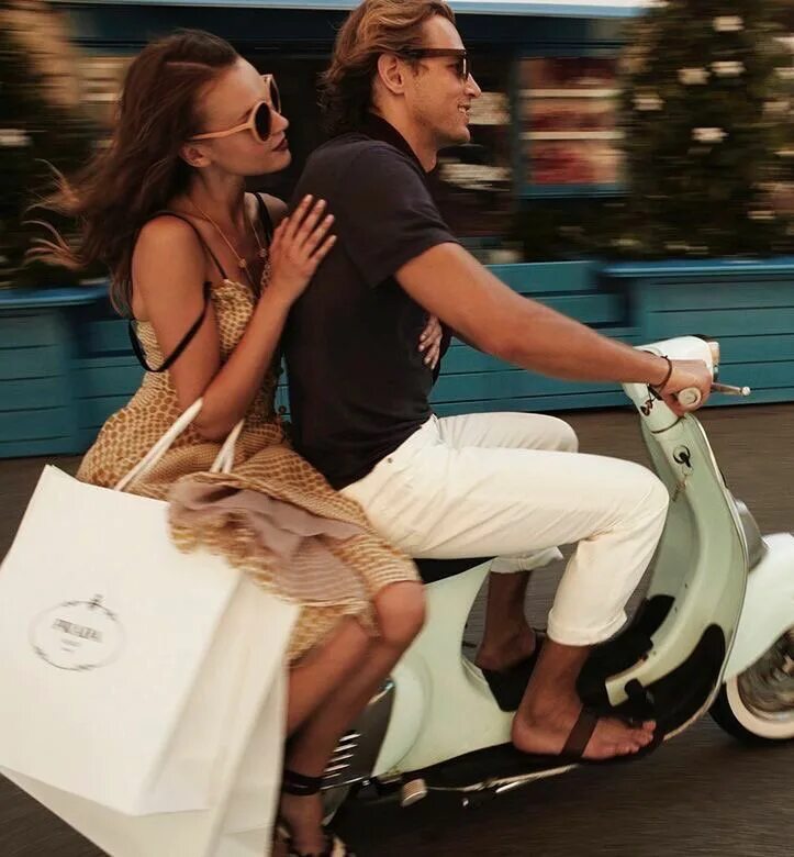 Вк записки нежной ведьмы. Молчание золото. Покажи мне любовь швеция. T. Сон и бессонница.