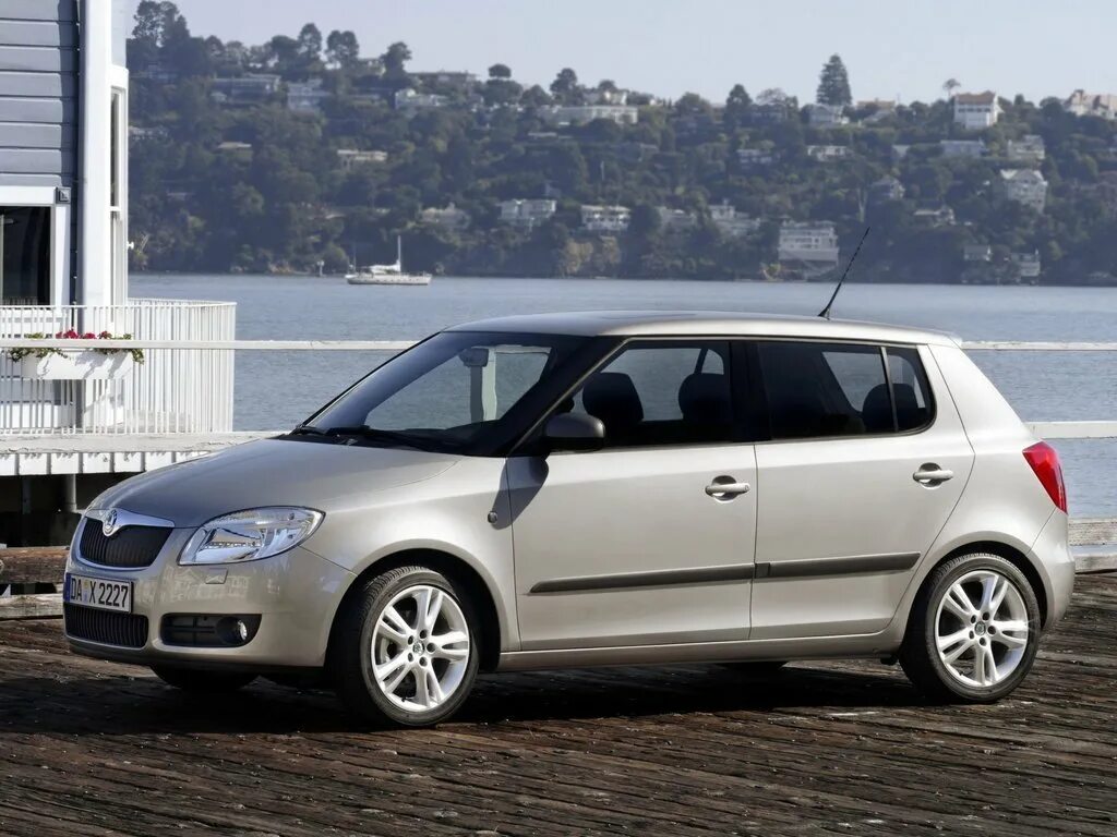 Skoda fabia 2. Skoda fabia ii 2007. skoda 5j fabia. шкода фабия 2 1.2.