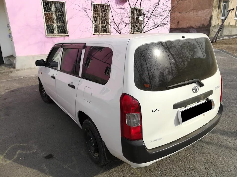 Пробокс крыша. Toyota probox 2003. тойота пробокс 2003 года. тойота пробокс черный цвет 2003. тойота пробокс 2003 черный.