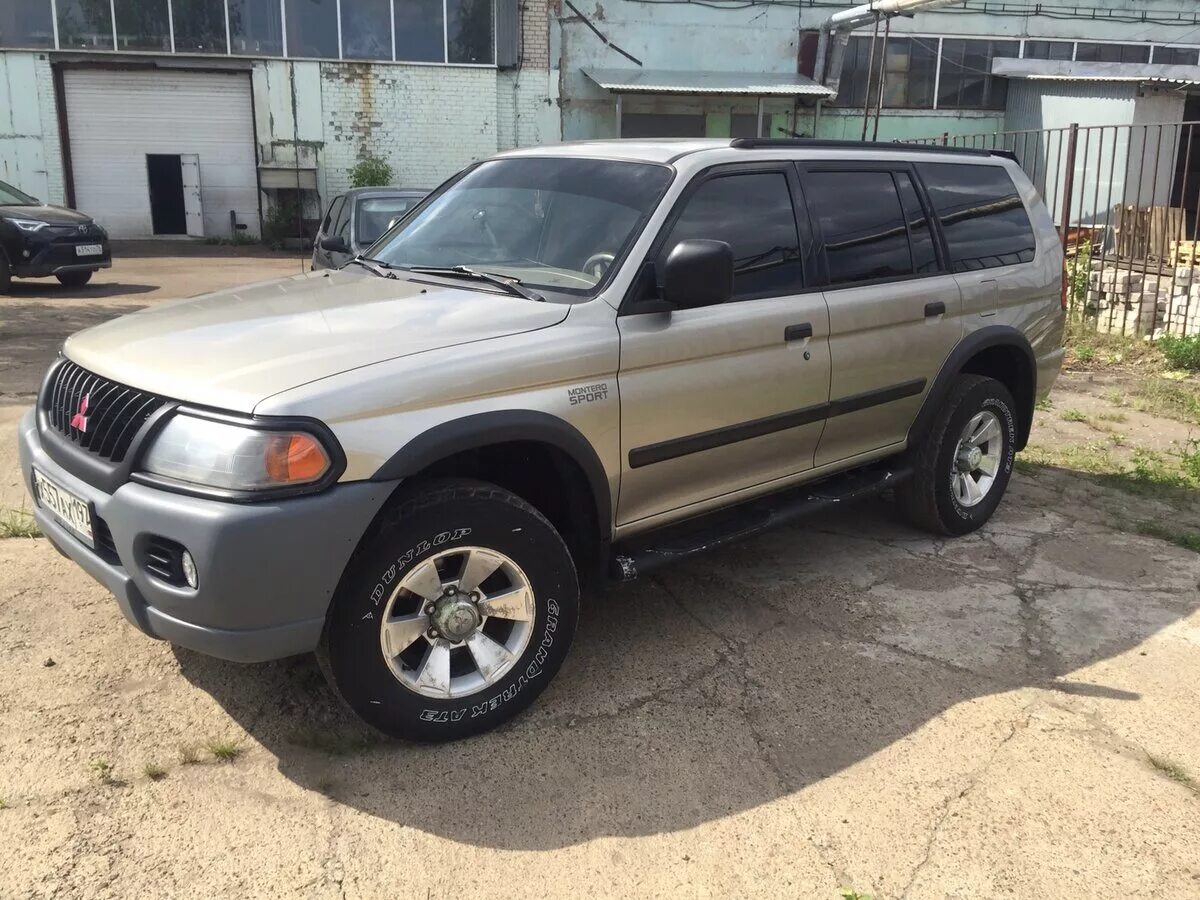 0 at, 2000. Montero sport 2000. Mitsubishi montero sport 2005. Mitsubishi montero 1998. Montero sport 2001.