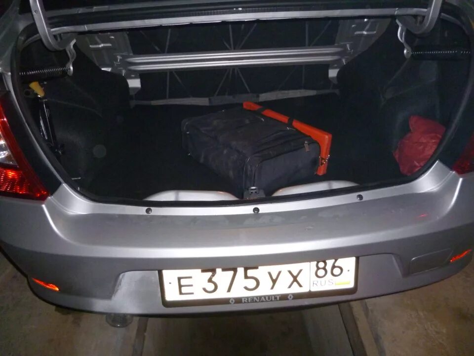 Багажник логан 2. Багажник логан 2. Багажник логан 2. Багажник логан 1. Рено логан 1 фаза 2 багажник.