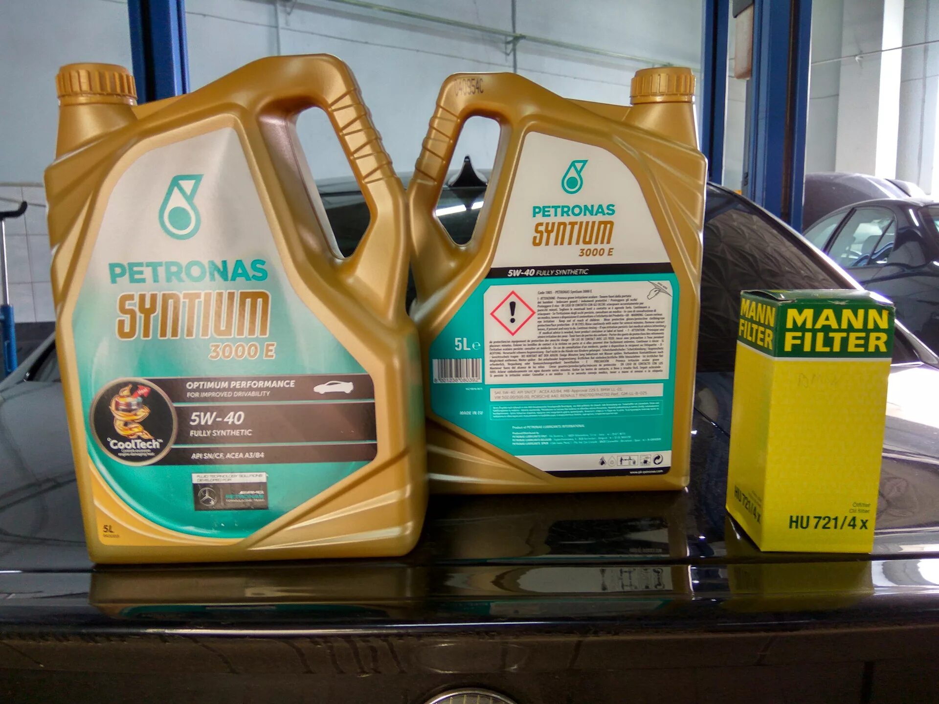 Petronas Syntium 3000 e 5w40. Syntium 3000 e 5w-40. Petronas 3000e 5w40 4 литра. Petronas 18054019.