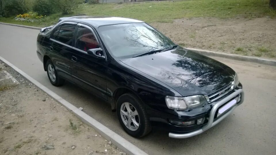 Toyota Corona бочка. Корона бочка 190 кузов. Машина Тойота корона бочка. Машина корона бочка чёрная.