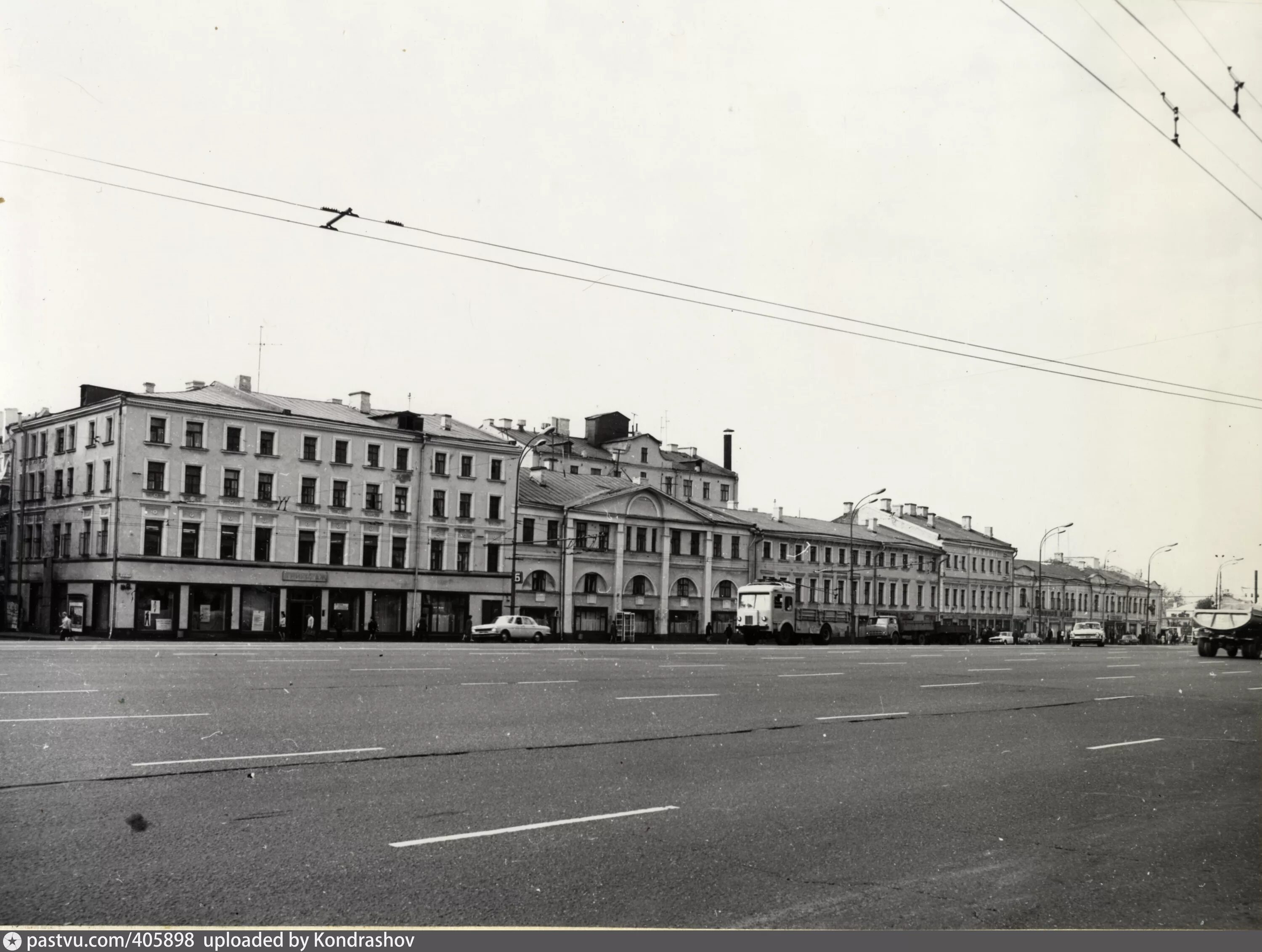 Колхозная площадь 3 дом. Колхозная площадь в Москве. Колхозная площадь в Москве Сретенка. Сухаревская площадь в Москве. Сретенка 60 годов.