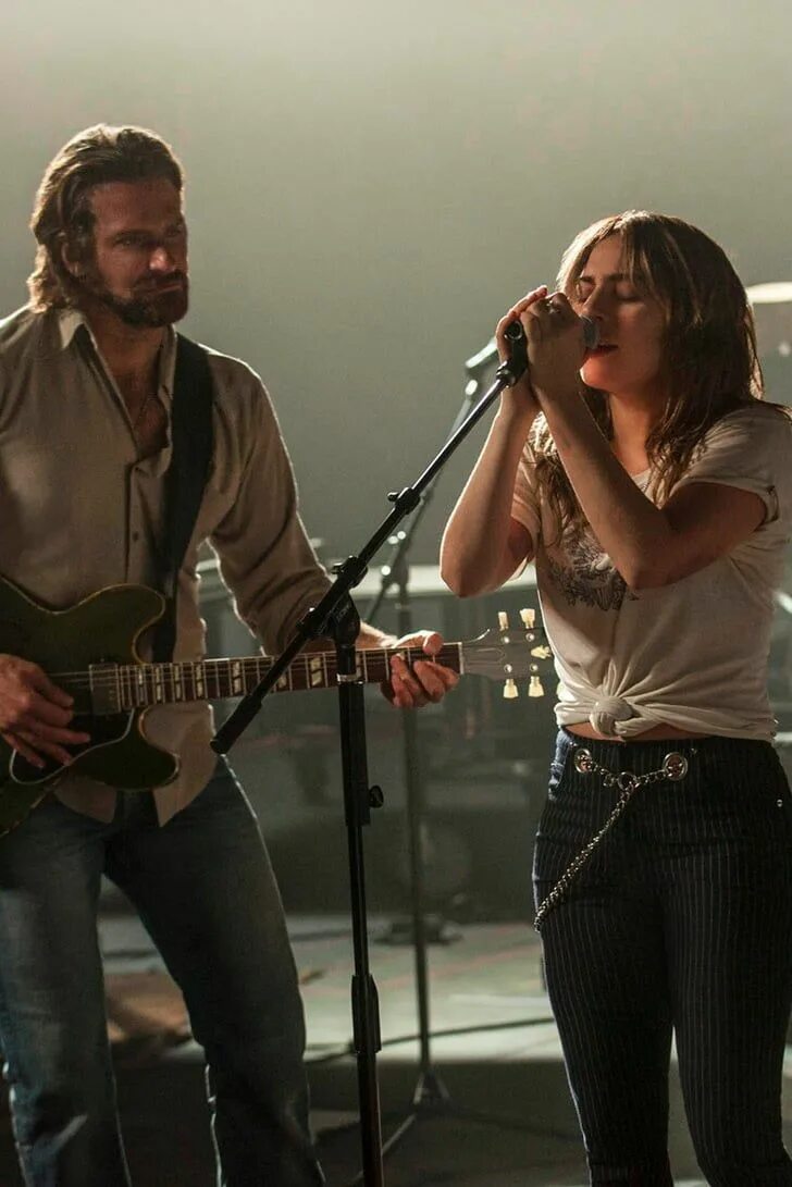 A star is burns. A star is born брэдли купер. A star is burns. A star is born брэдли купер. Барбара стрейзанд a star is born.