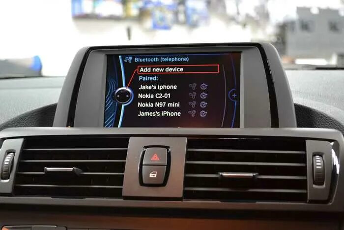 Как подключить телефон к бмв. Бмв х5 е70 блютуз. carplay bmw x5. навигатор на бмв икс 1 12 года. андроид на бмв х5 е70.