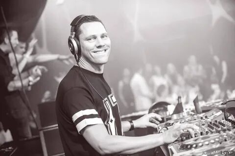 Tiesto string
