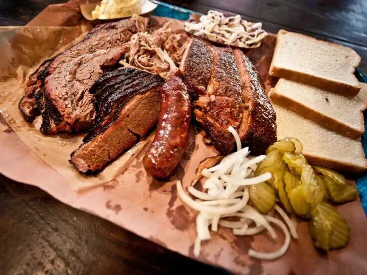 John s bbq. Шанхайский bbq. Шашлык мангалыч самара. Вывески grill chaos. Телятина мякоть шашлык.